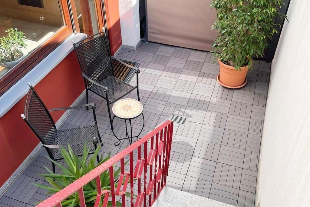 Ferienwohnung Zwischen Weinheim Und Hemsbach エクステリア 写真